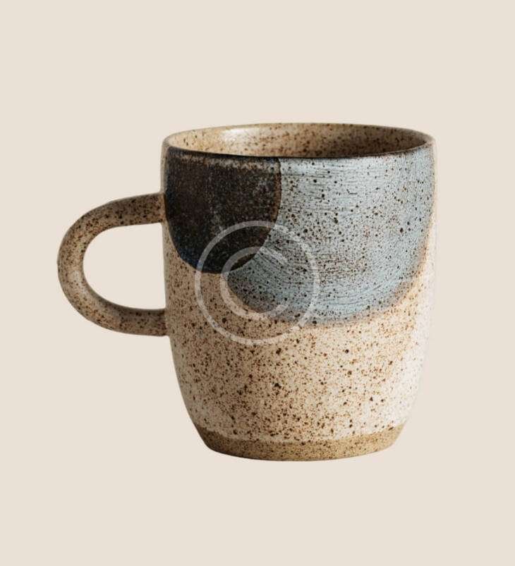 Two-tone stoneware mug